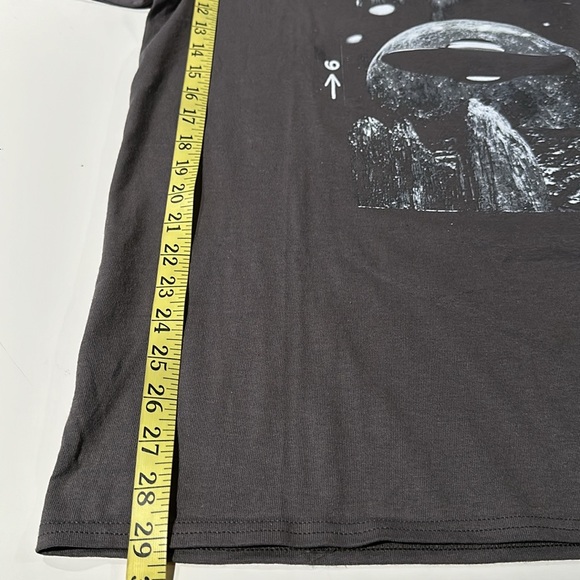 Foo Fighters Graphic T-Shirt - Picture 6 of 8